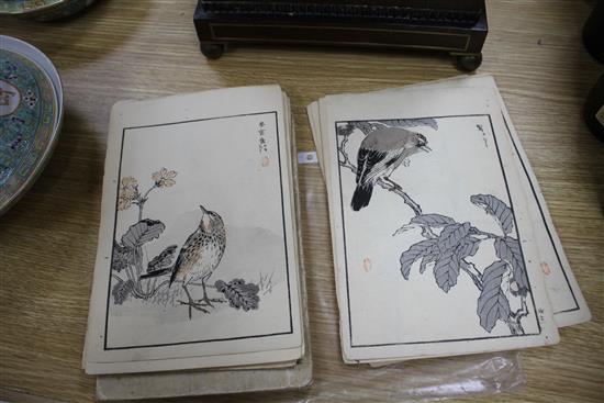 Two Japanese books of woodblock prints depicting birds, Meiji period, 25 x 16.5cm